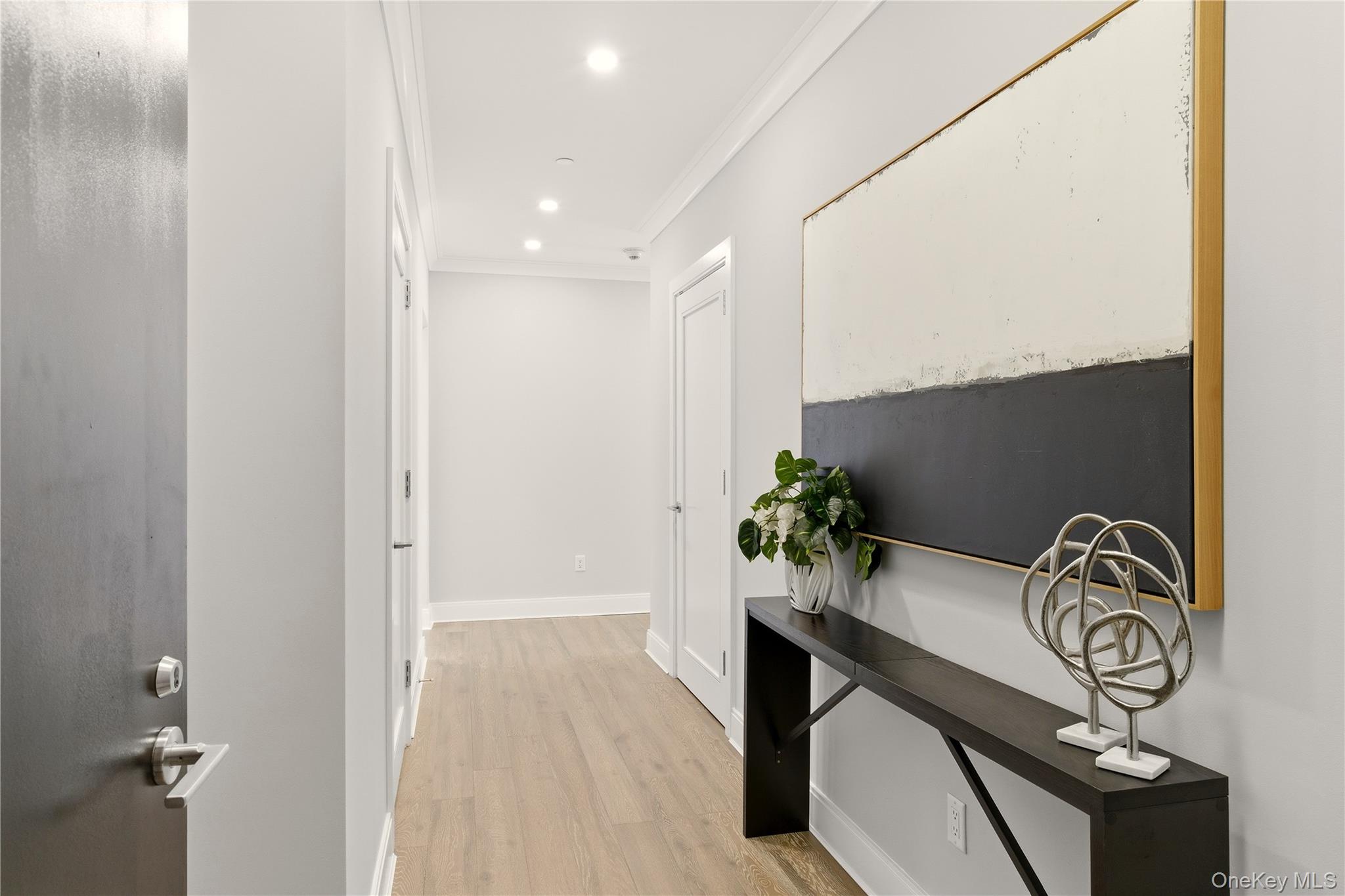 100 Garvies Point Road, Unit 1348 photo 8