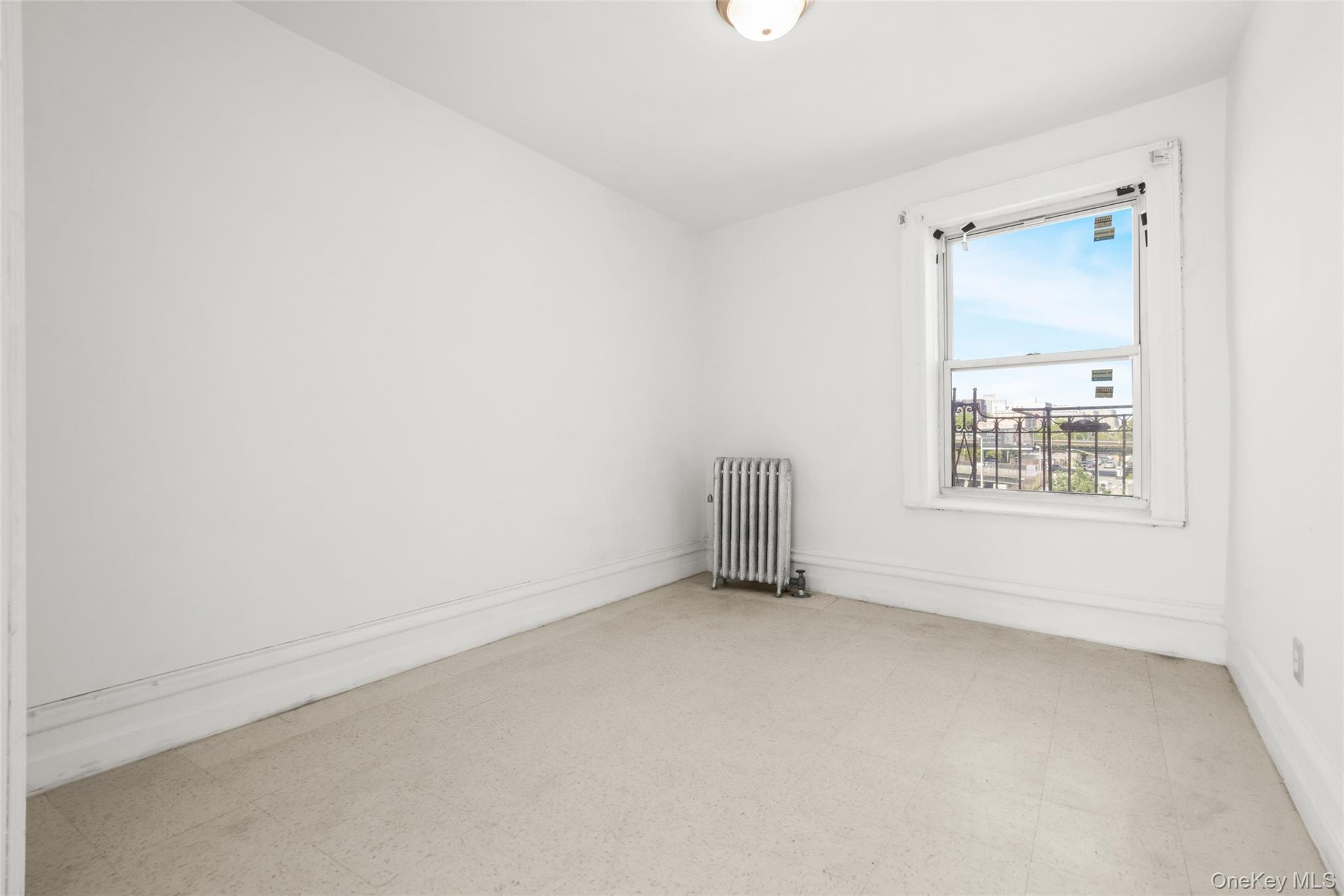 1898 Longfellow Ave Avenue, Unit E4 photo 11