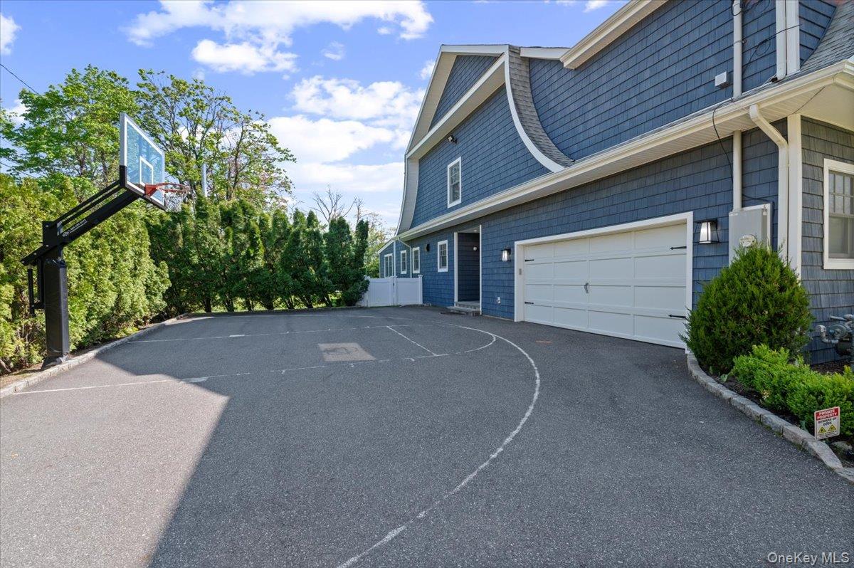 205 Hewlett Neck Road – For Sale photo 44