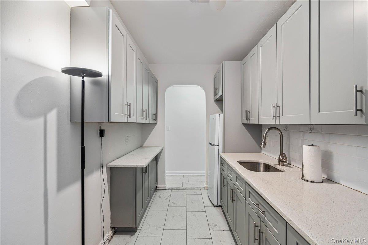 92-11 35th Avenue, Unit 2A photo 6