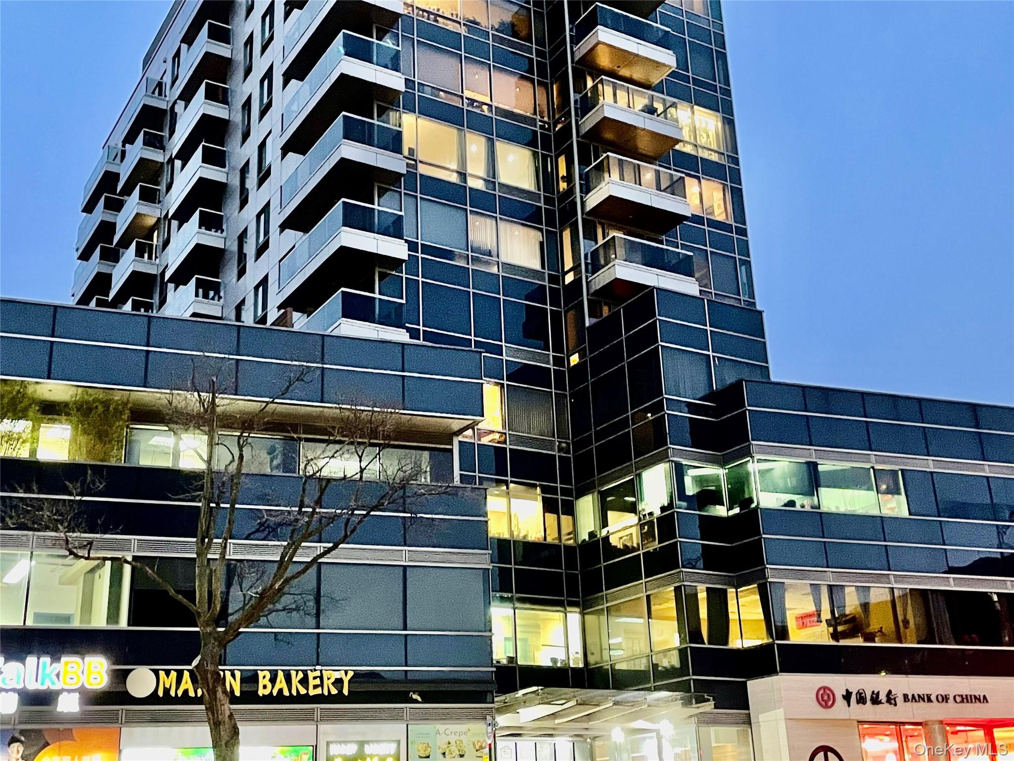 42-35 Main Street, Unit CF- 2H