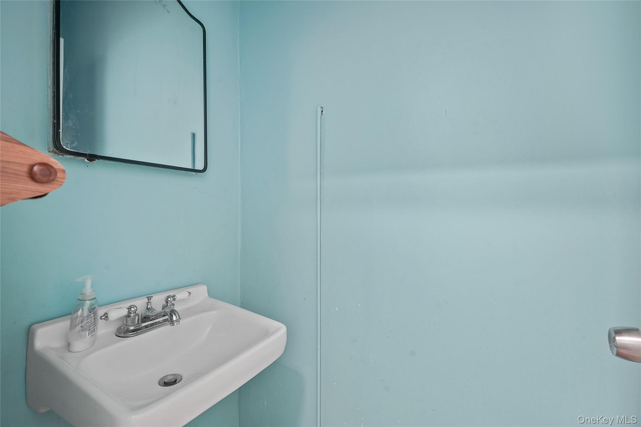 1106 Main Street – For Rent photo 15