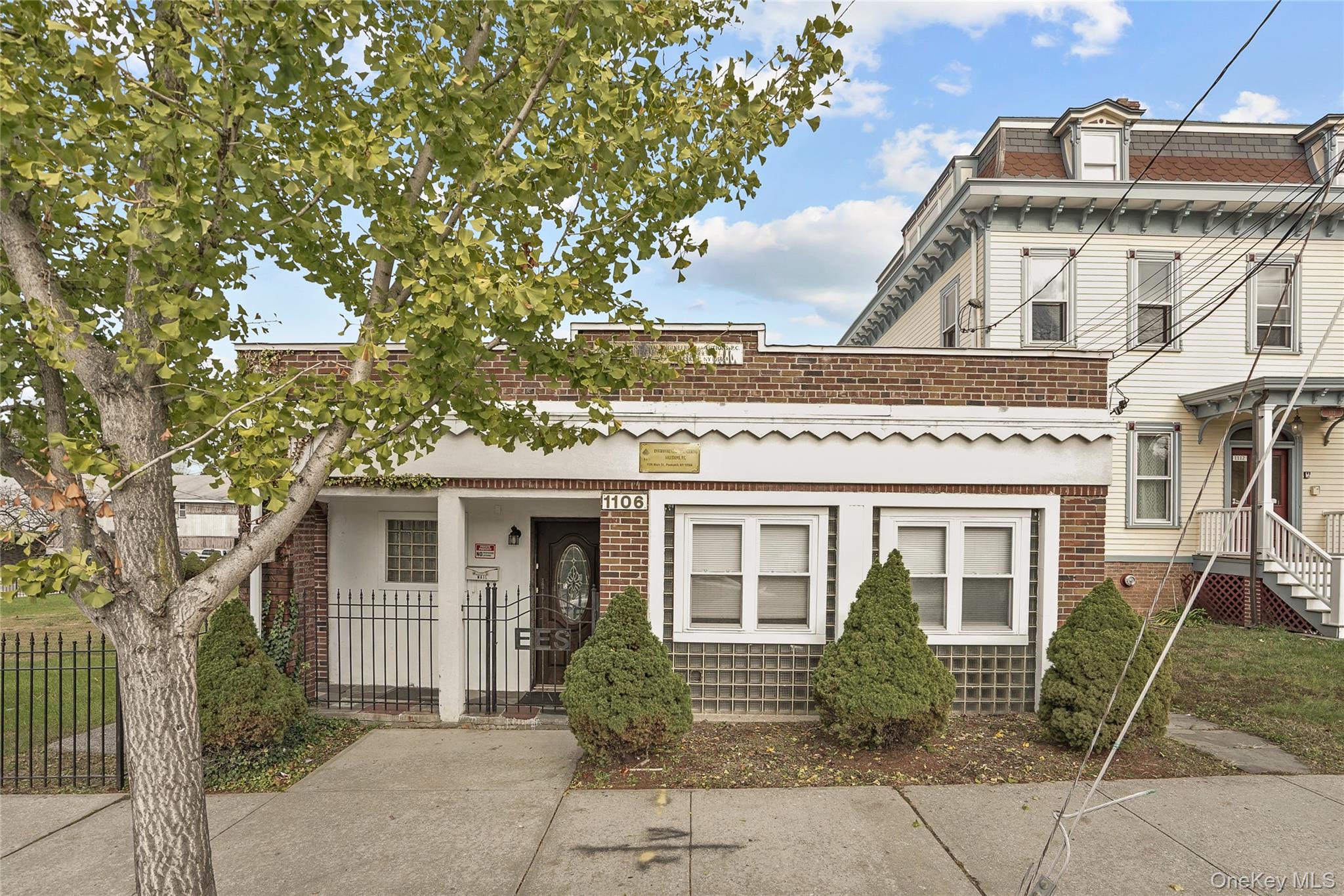 1106 Main Street – For Rent photo 3