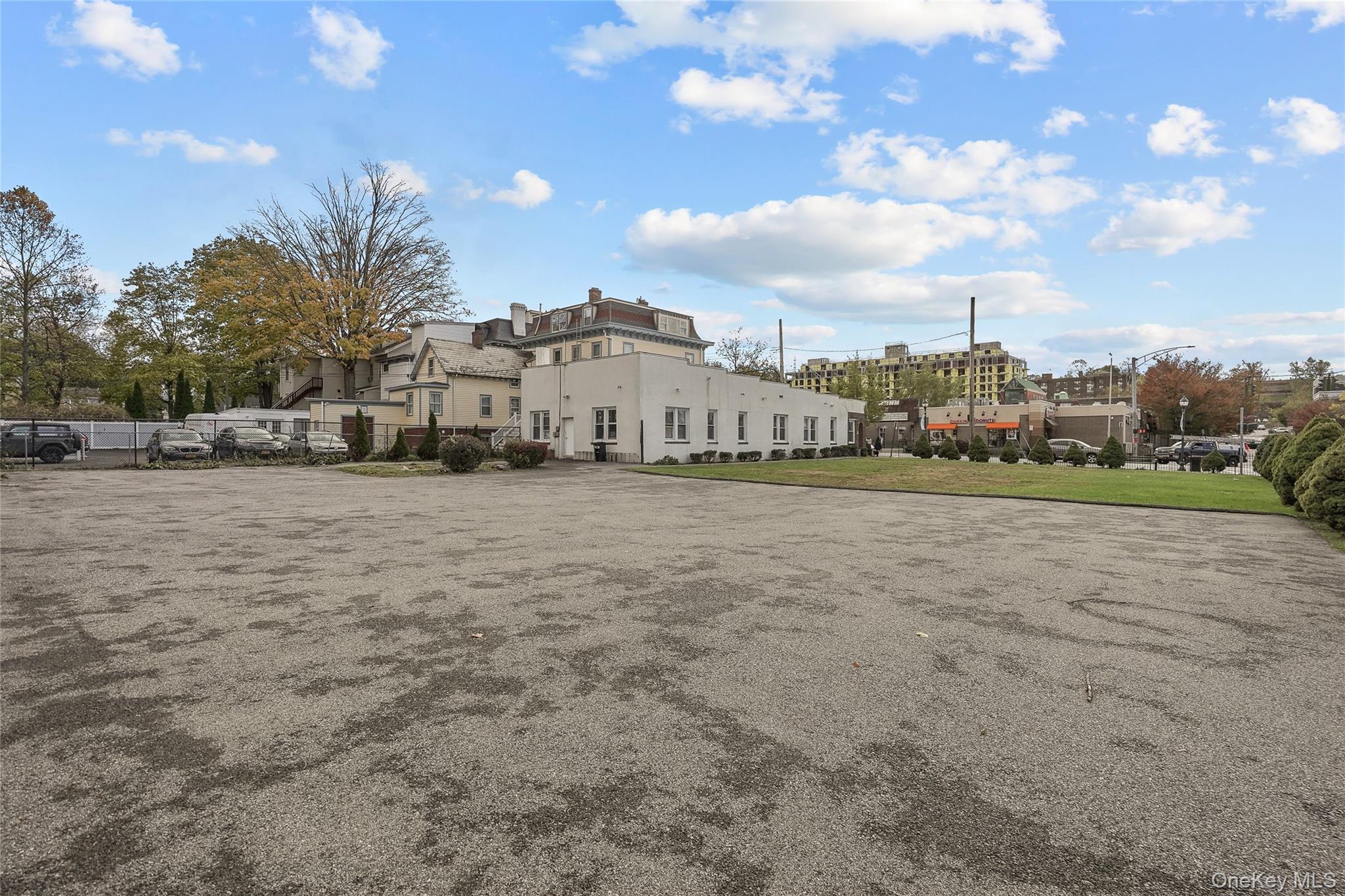 1106 Main Street – For Rent photo 32