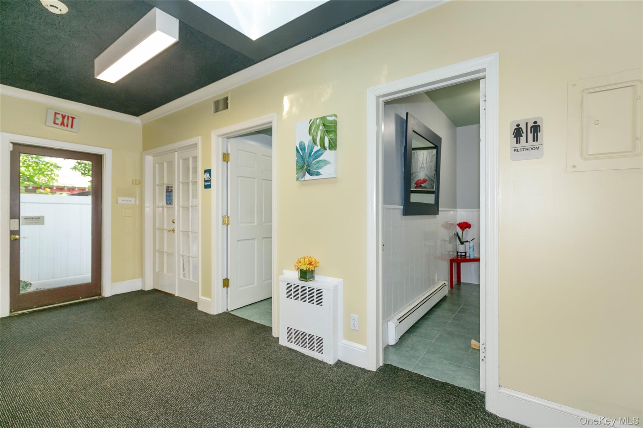 293 Castle Avenue – For Sale photo 3