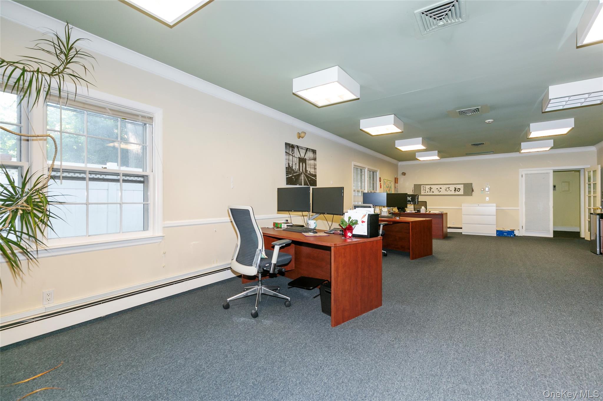 293 Castle Avenue – For Sale photo 8