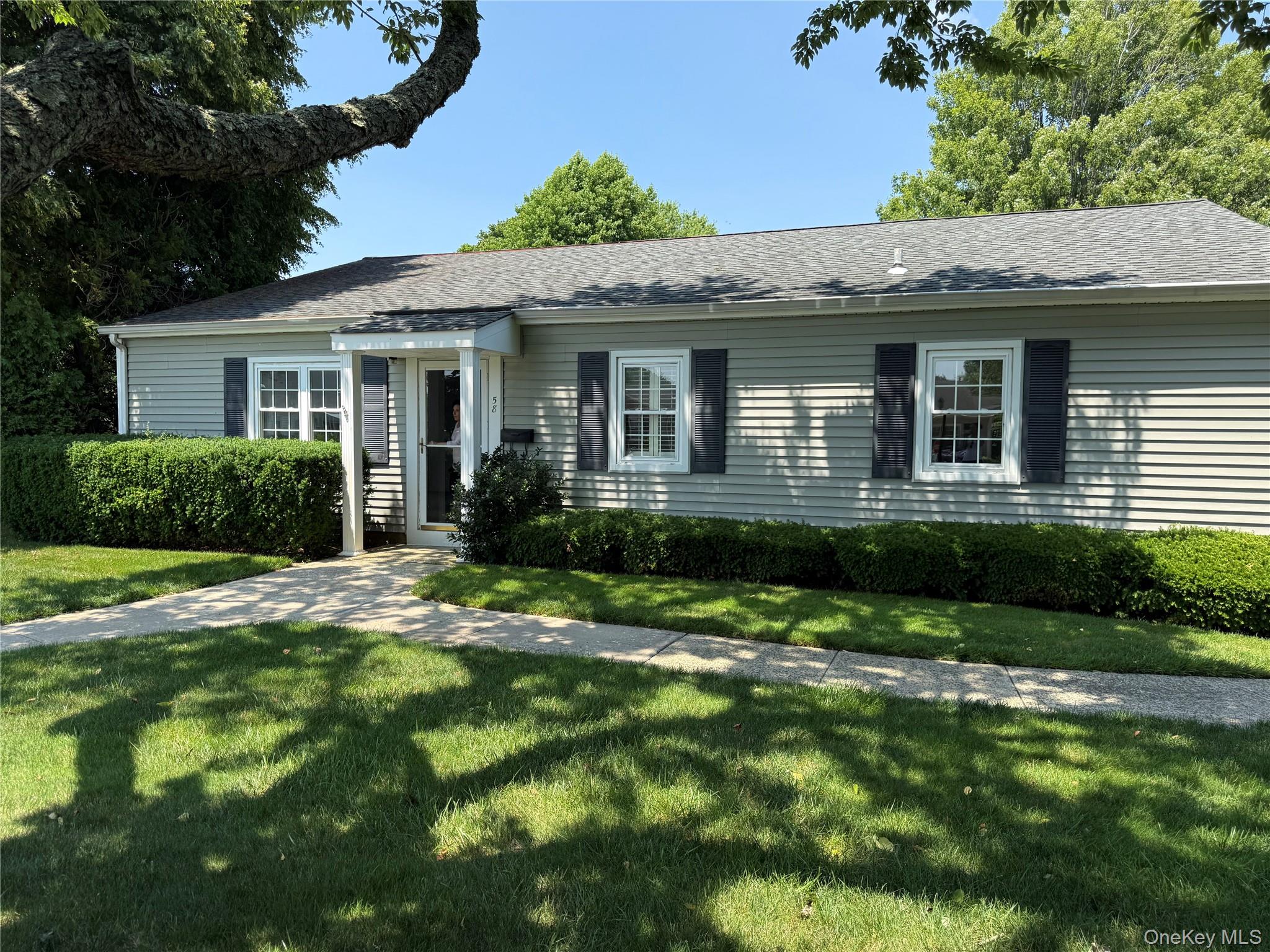 58 Harbor Road N – For Sale photo 2