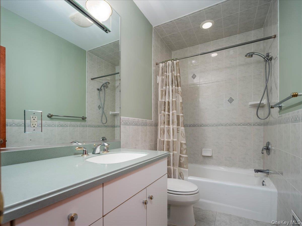 10 Rockingham Road – For Sale photo 35