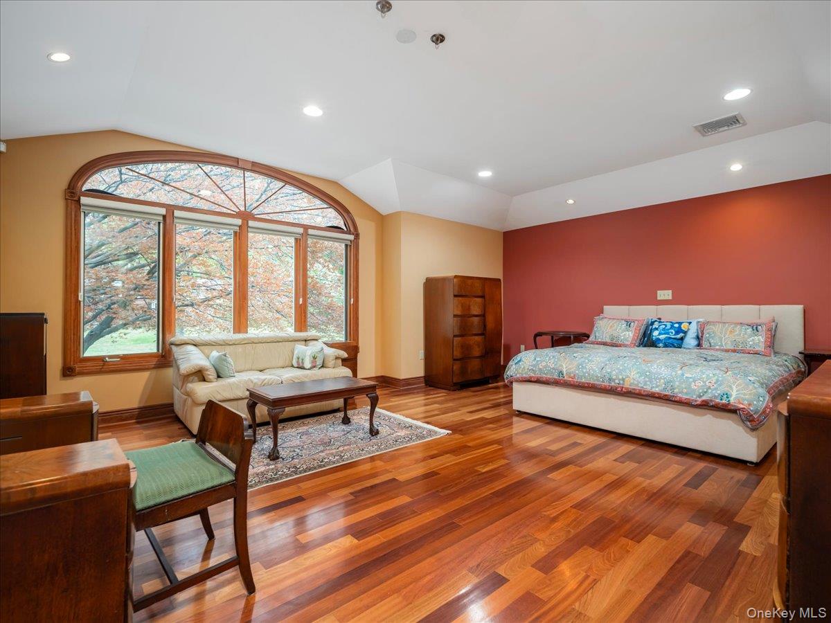10 Rockingham Road – For Sale photo 23