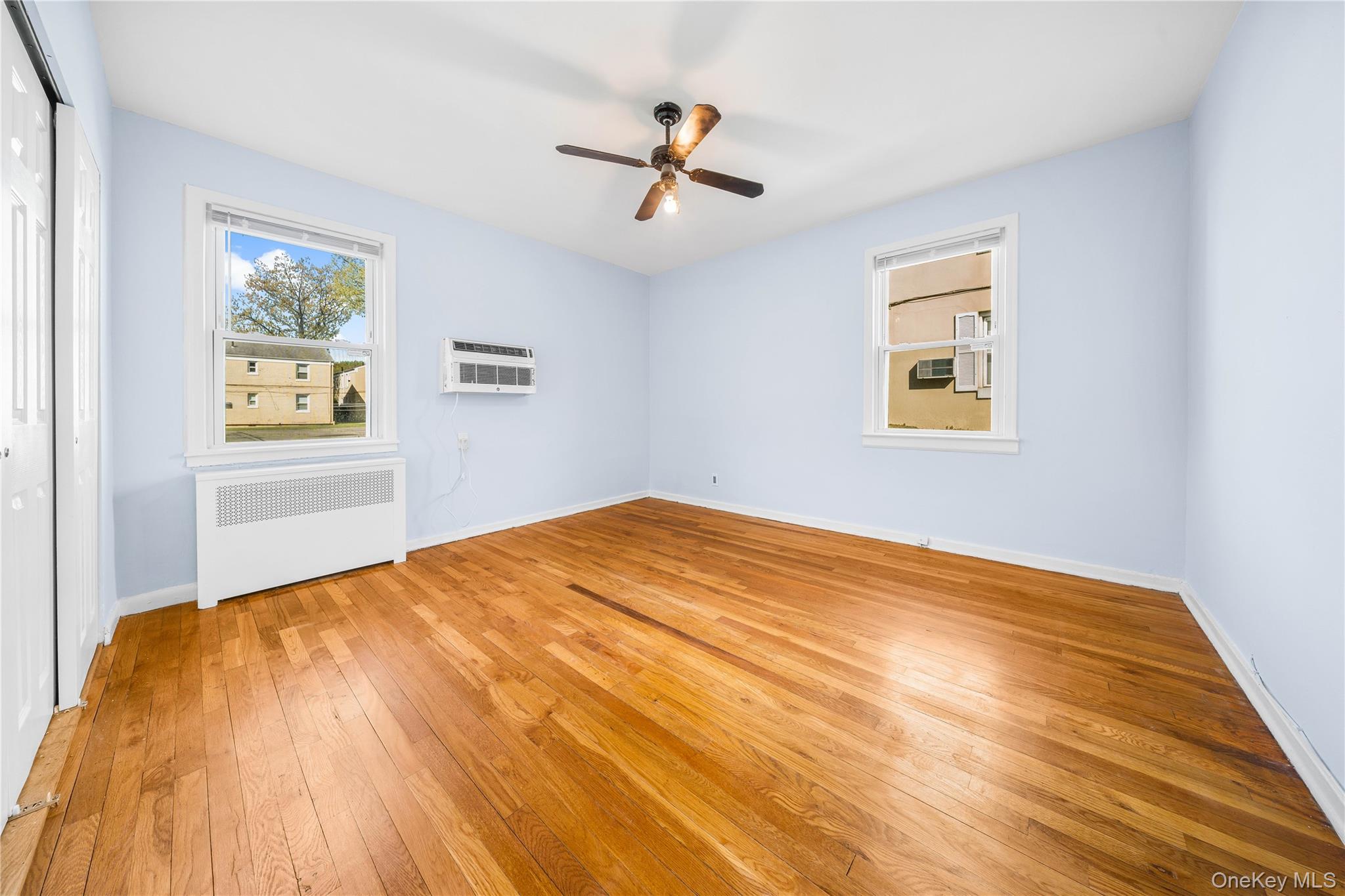 7146 Little Neck Parkway, Unit 155A photo 10