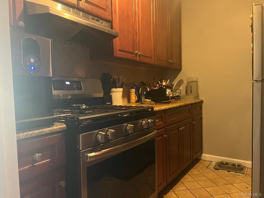 153-25 88 Street, Unit 3A photo 2
