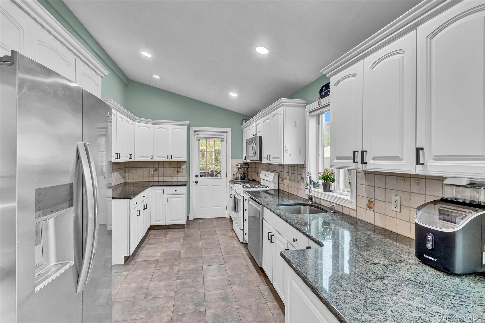 138 Norman Drive – For Sale photo 16