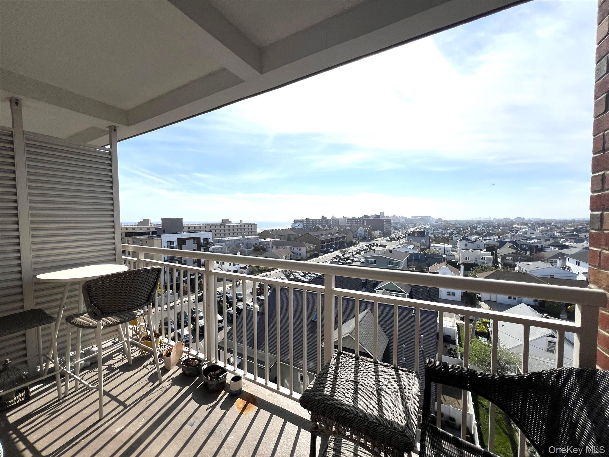 855 E Broadway, Unit 6G photo 9