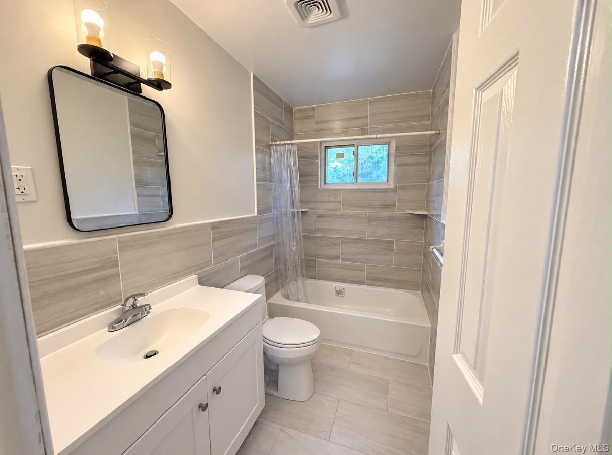 788 Bayview Avenue – For Sale photo 11