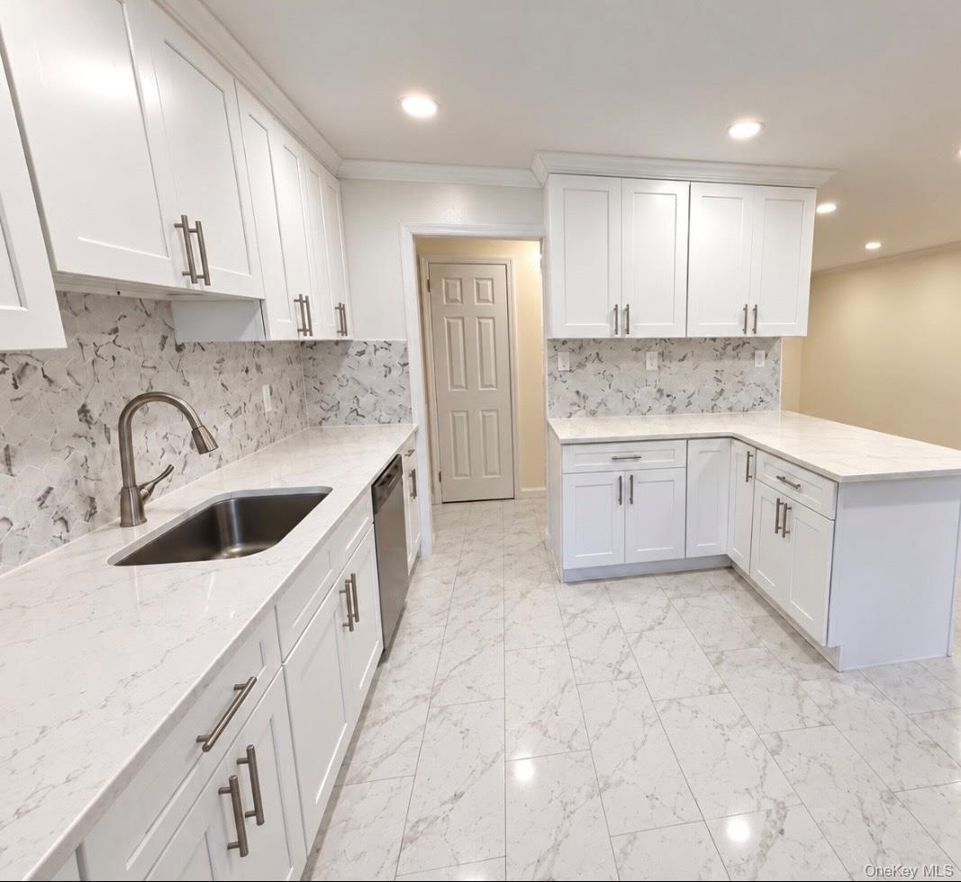 788 Bayview Avenue – For Sale photo 10