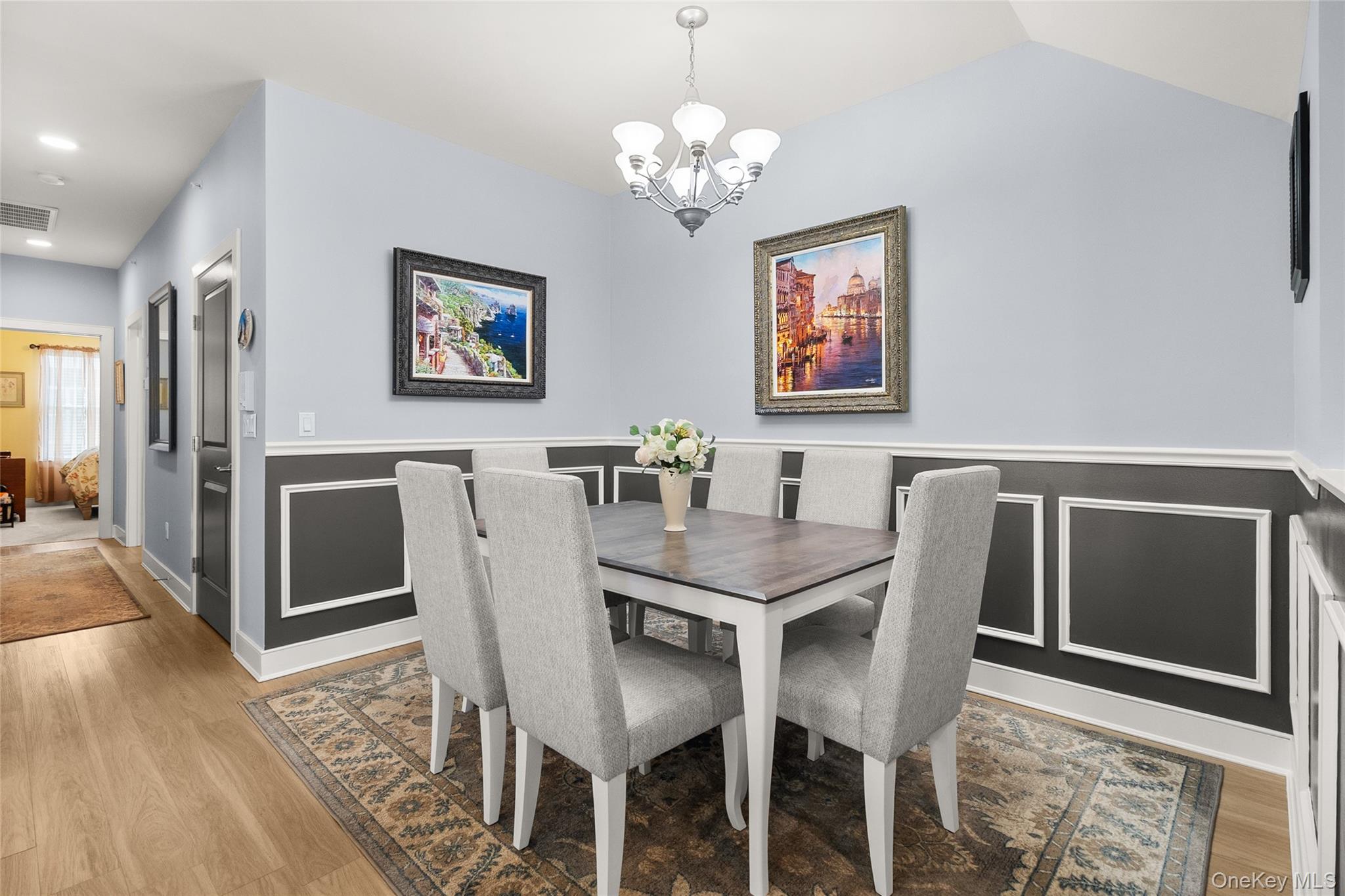 32 Michael Lane – For Sale photo 7