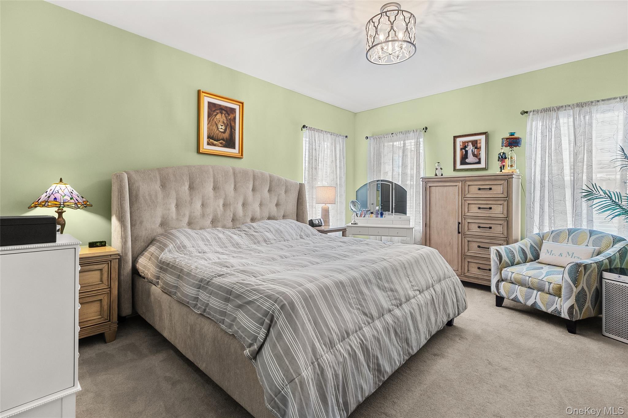 32 Michael Lane – For Sale photo 11