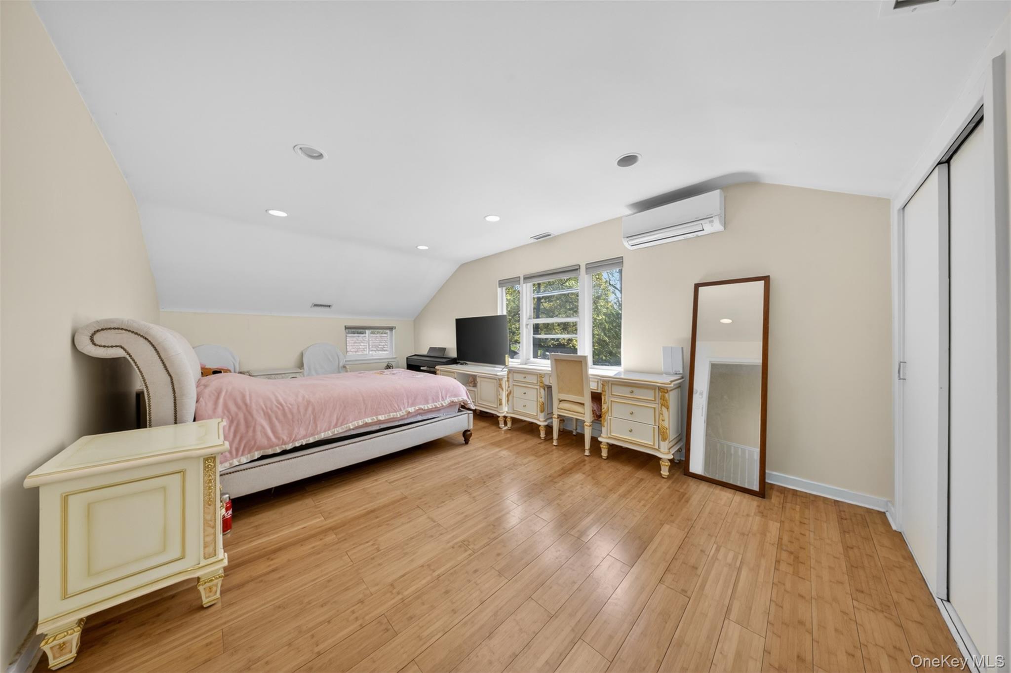 77 Merrivale Road – For Sale photo 22