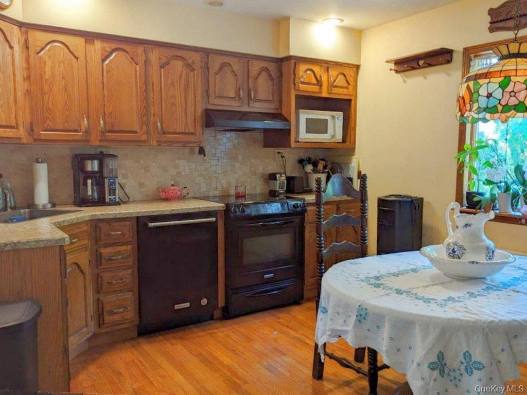 2 Rhode Island Avenue – For Sale photo 3