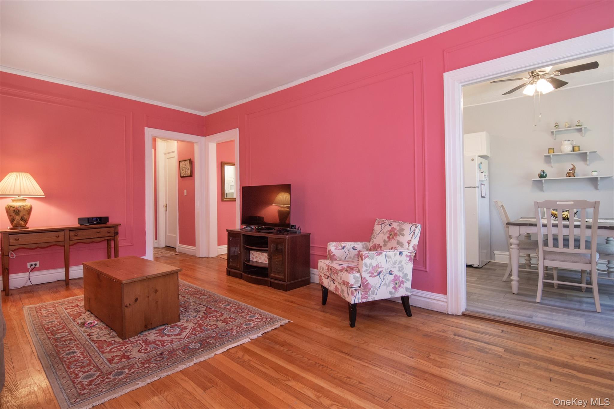 445 Gramatan Avenue, Unit EA3 photo 5
