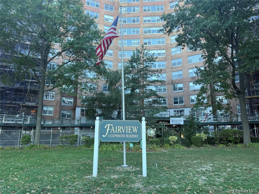 61-20 Grand Central Parkway, Unit C 1205