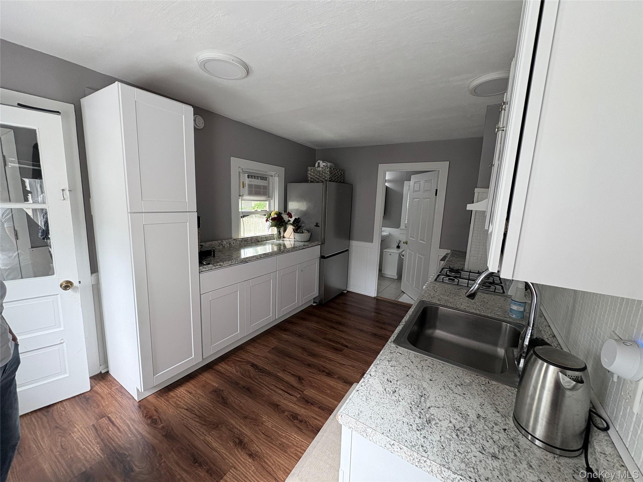 529 Montauk Highway – For Sale photo 3