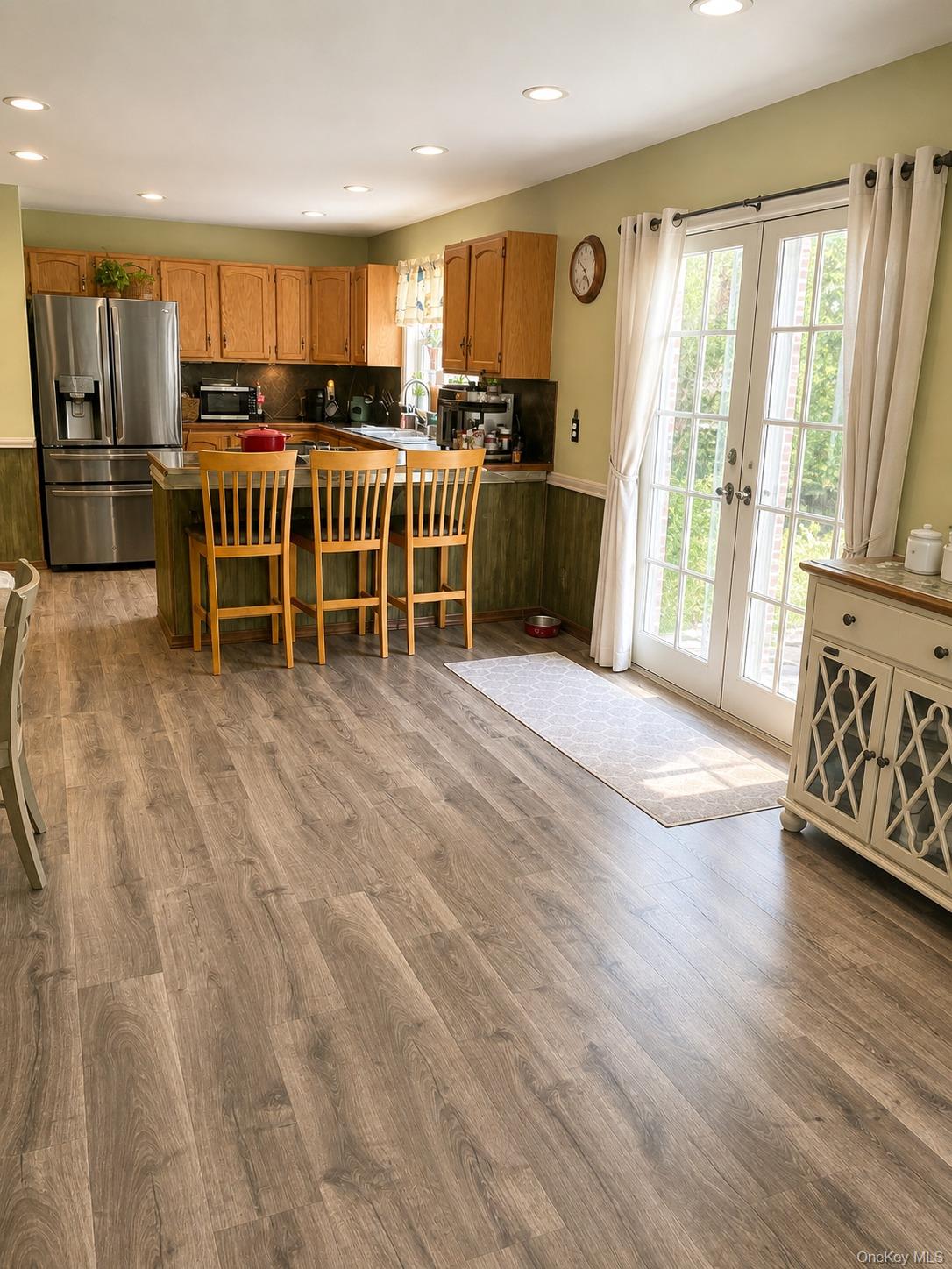 533 Montauk Highway – For Sale photo 5