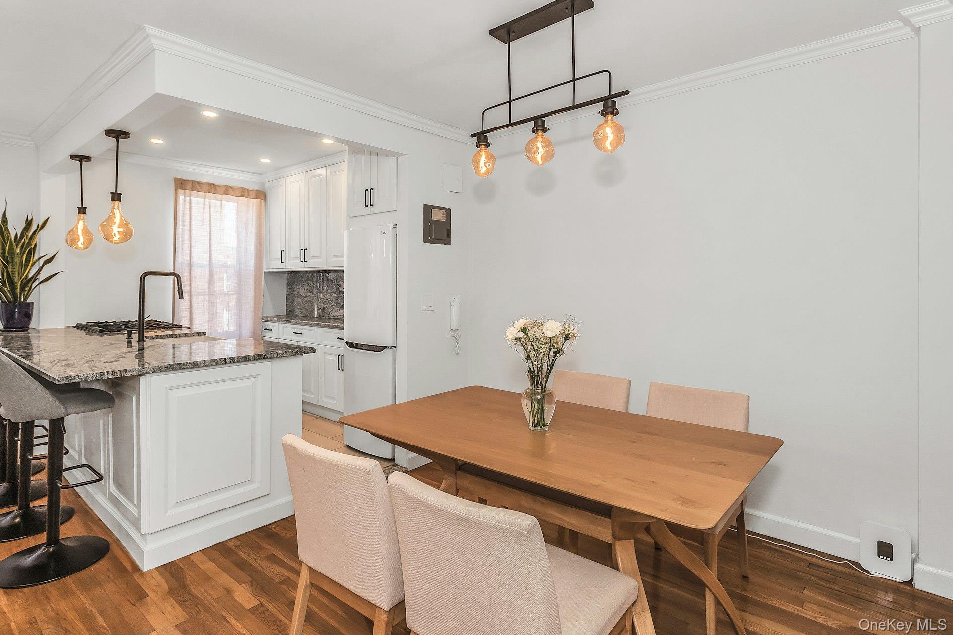3325 90th Street, Unit 6C photo 8