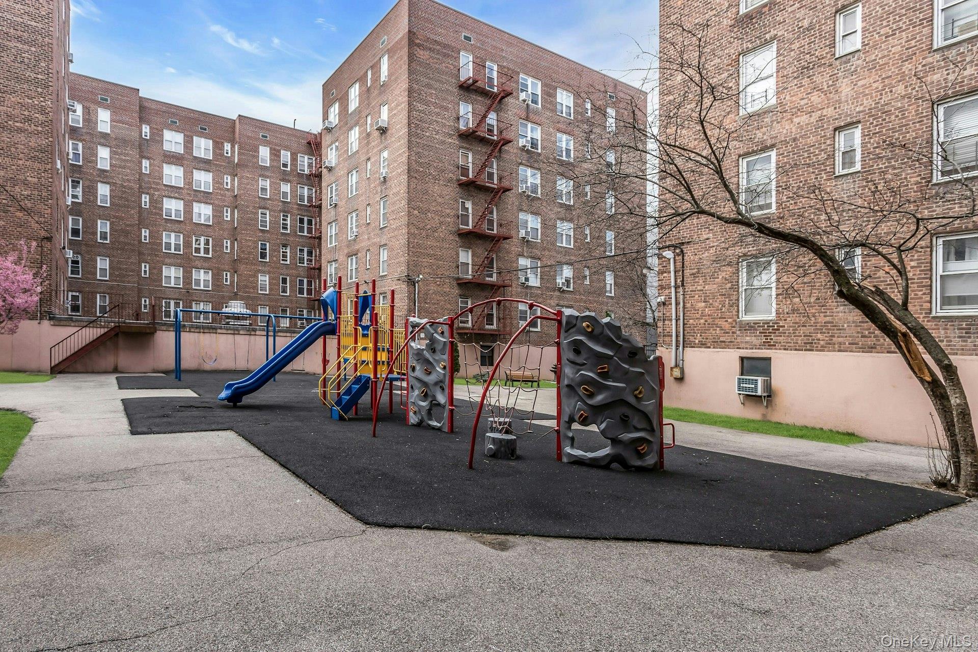 3325 90th Street, Unit 6C photo 18