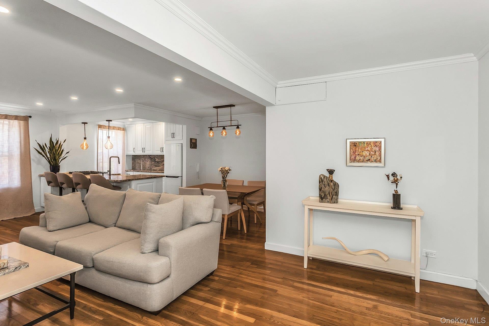 3325 90th Street, Unit 6C photo 7
