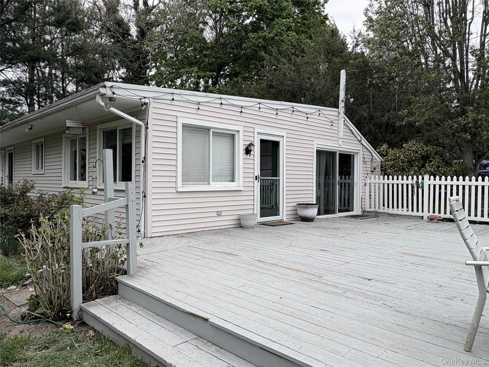 531 Montauk Highway – For Sale photo 2