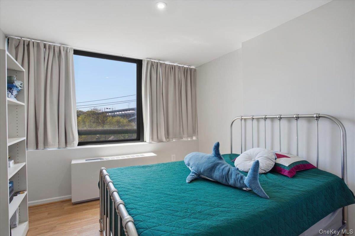 2287 Johnson Avenue, Unit 3A photo 14