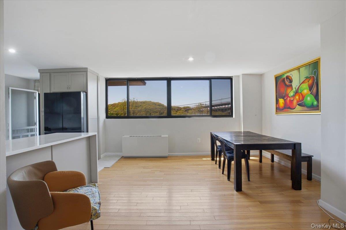 2287 Johnson Avenue, Unit 3A photo 6