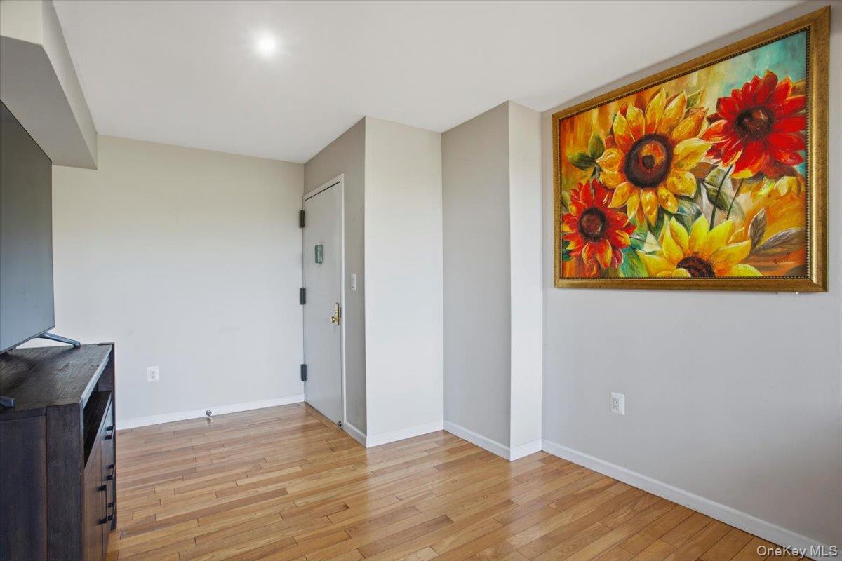 2287 Johnson Avenue, Unit 3A photo 13