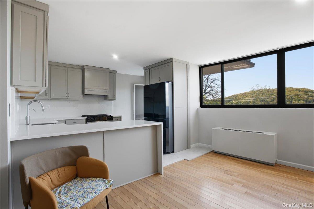 2287 Johnson Avenue, Unit 3A photo 7
