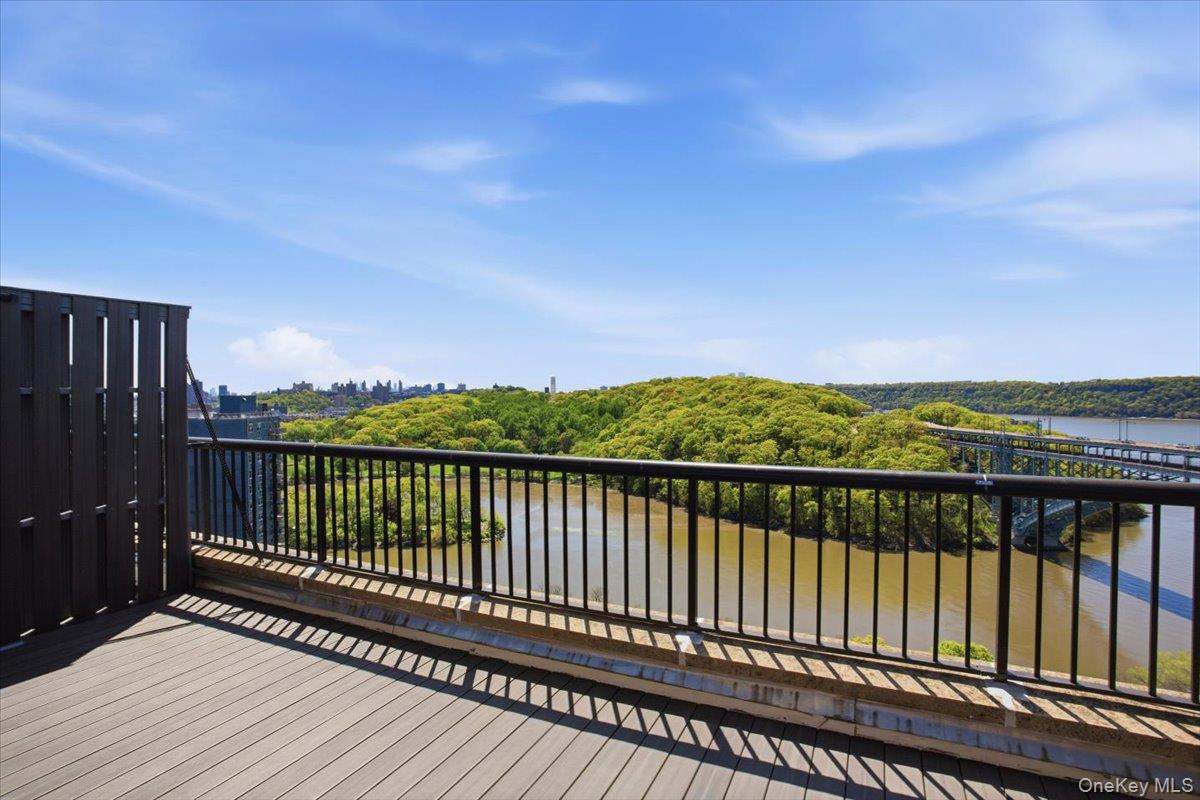 2287 Johnson Avenue, Unit 3A photo 22