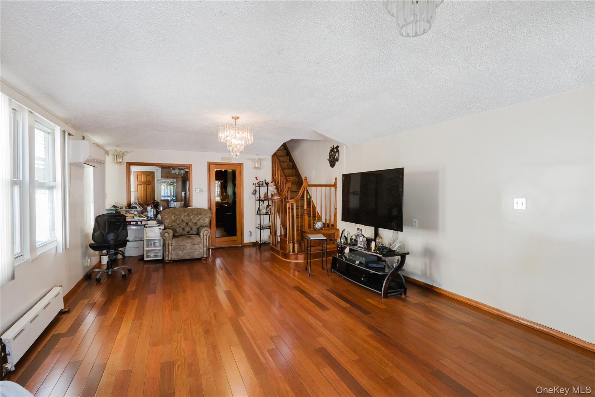 90-62 202nd Street Street – For Sale photo 5