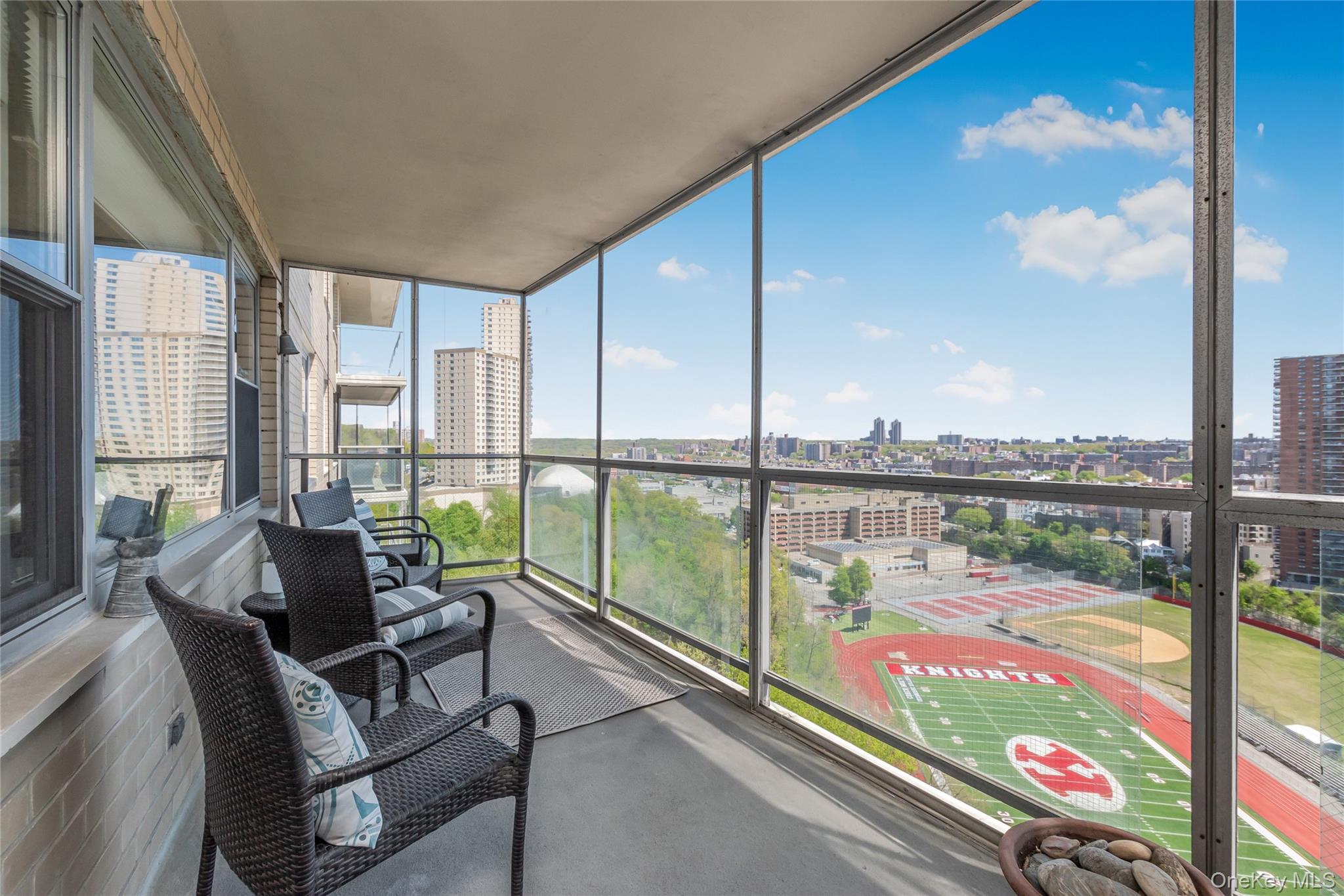2500 Johnson Avenue, Unit 15R photo 10