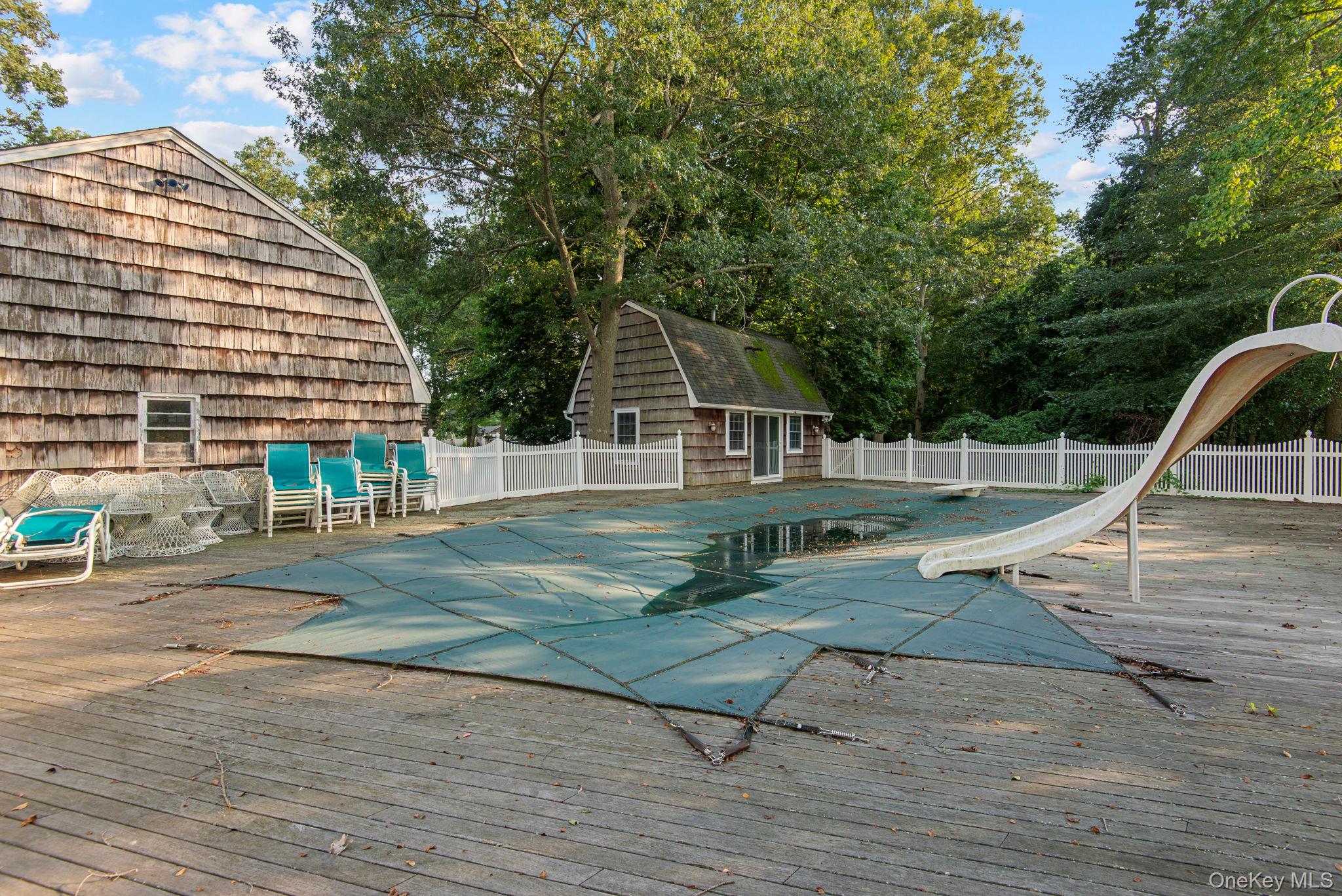 1 Lake Drive – For Sale photo 32