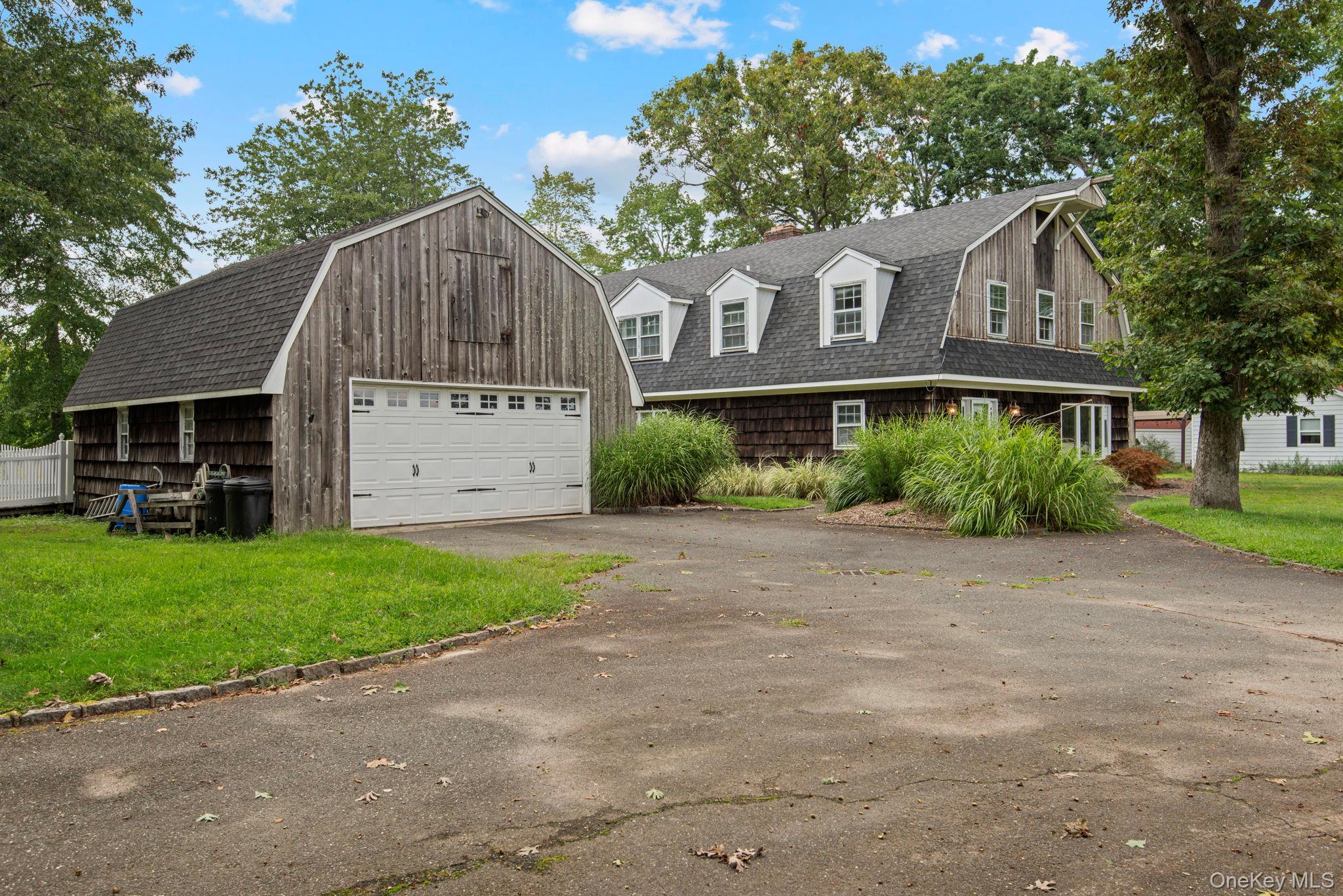 1 Lake Drive – For Sale photo 3