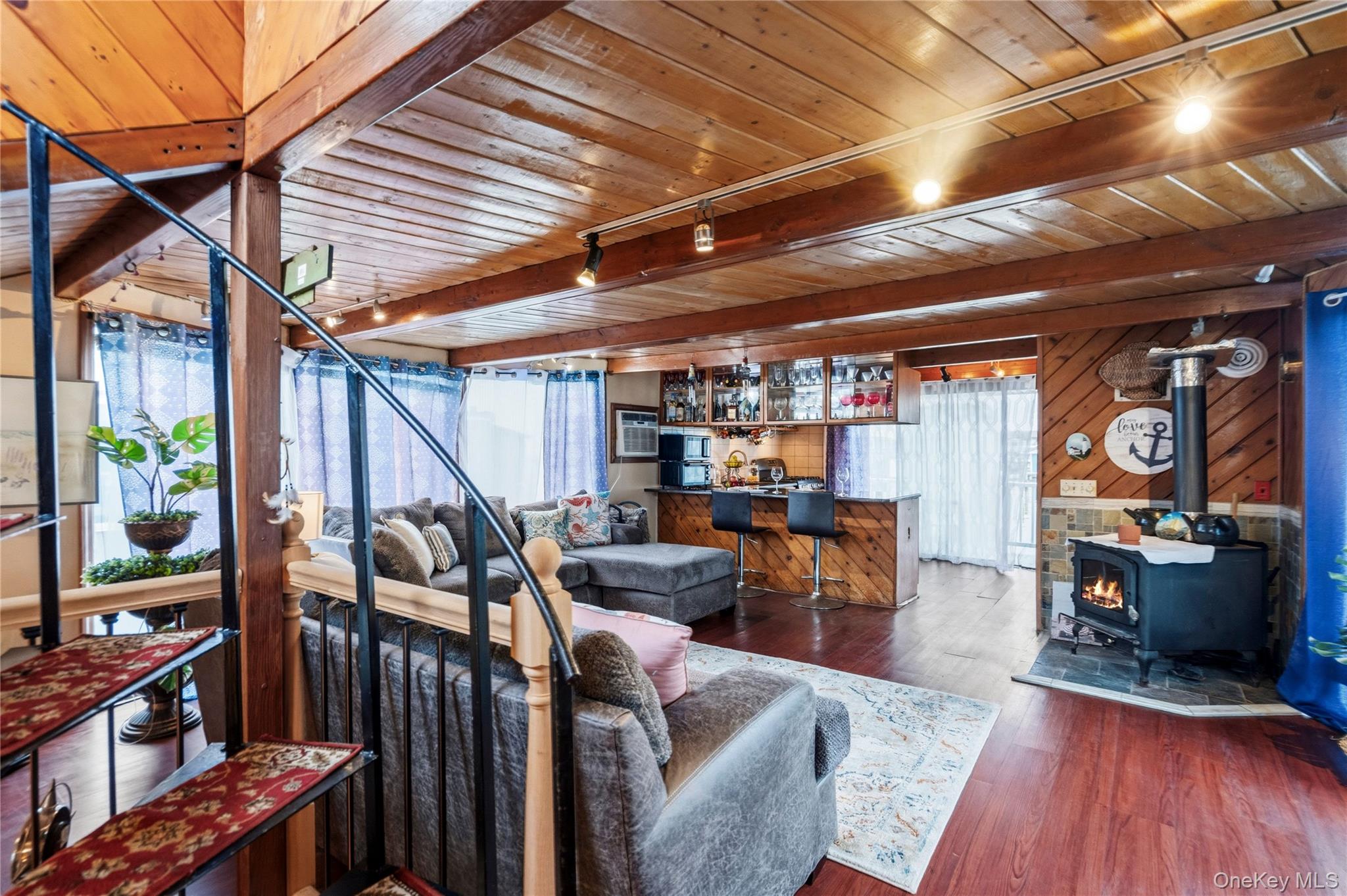 10 Matinecock Avenue, Unit Dock D photo 15