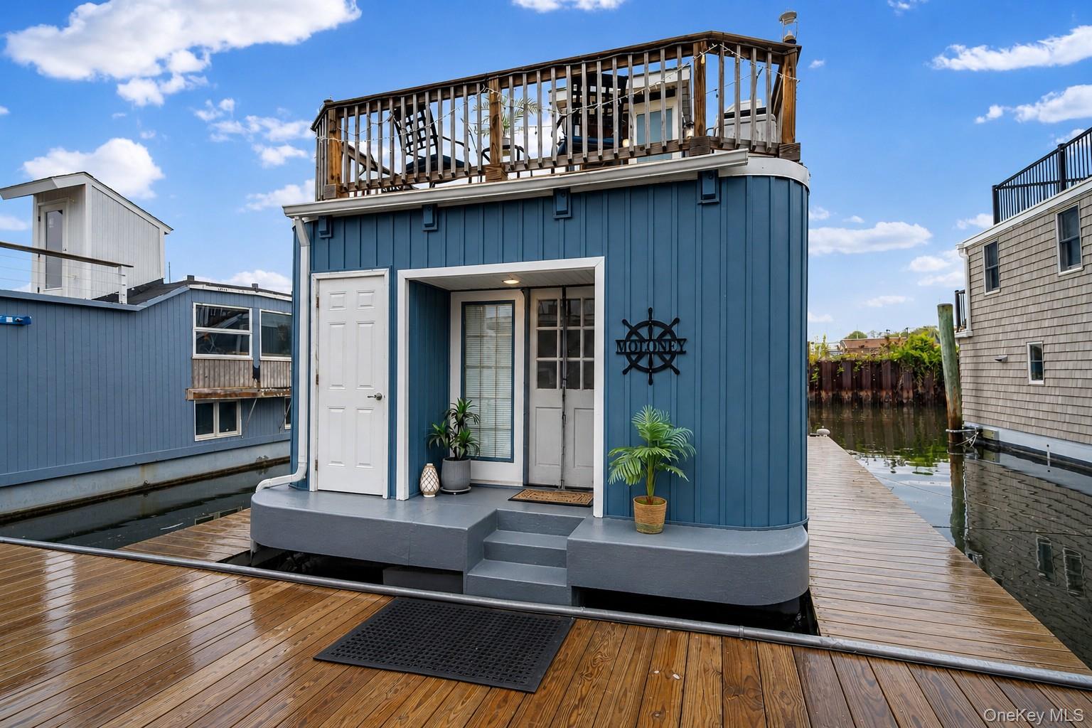 10 Matinecock Avenue, Unit Dock D