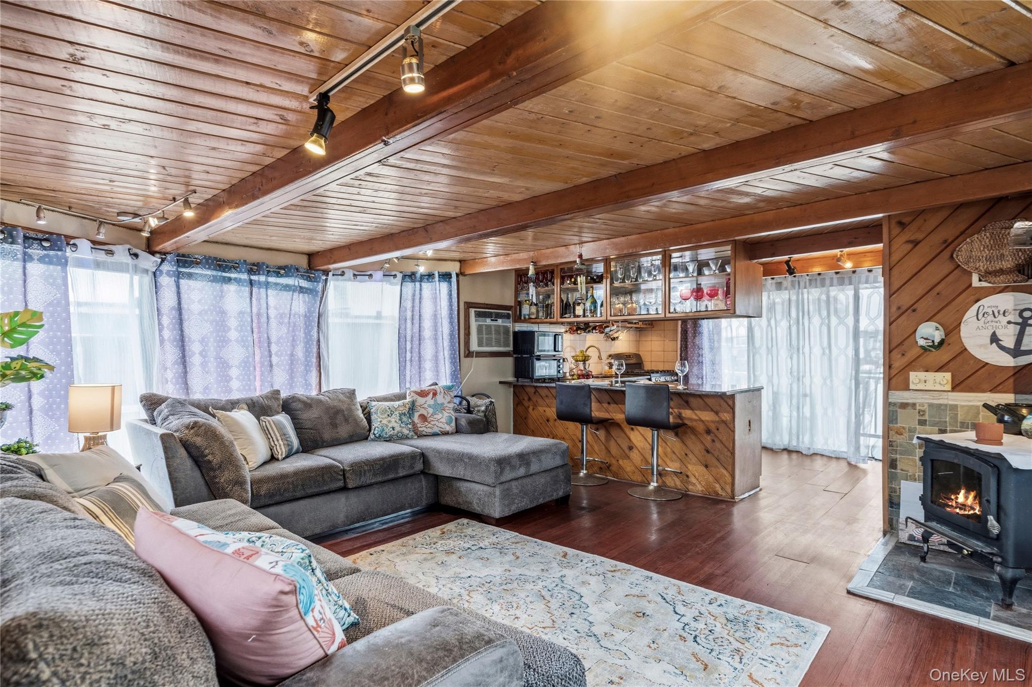 10 Matinecock Avenue, Unit Dock D photo 16