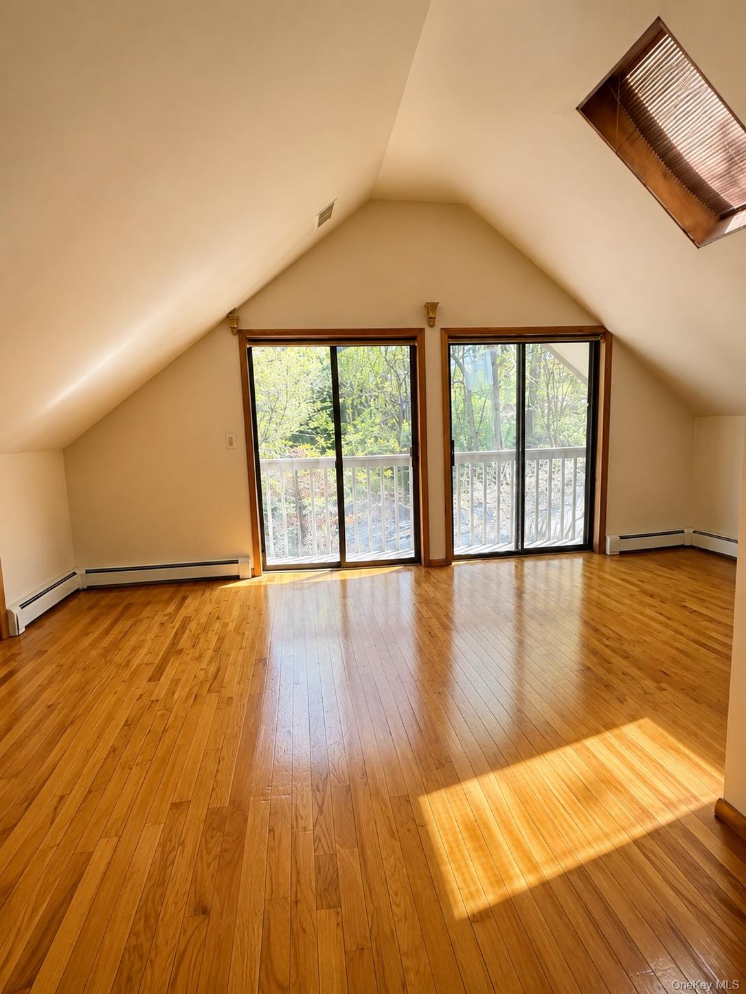 17 Sherwood Road – For Sale photo 8