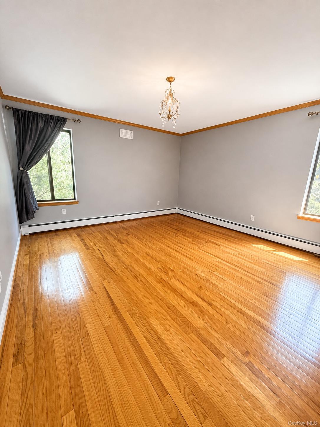 17 Sherwood Road – For Sale photo 4