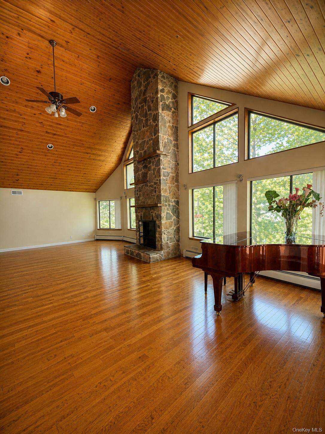 17 Sherwood Road – For Sale photo 7