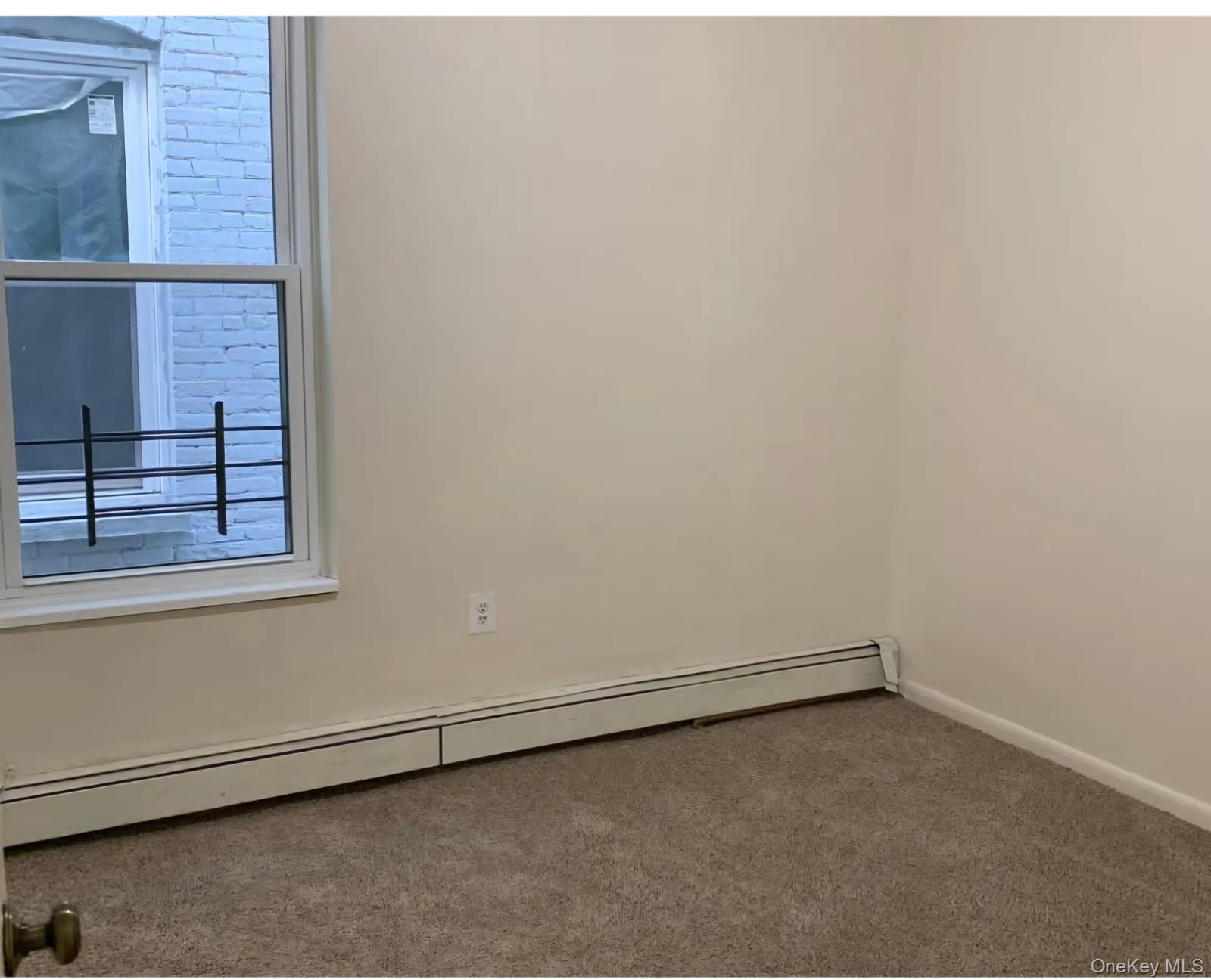 80 Elliott Avenue, Unit 3rd Floor photo 9