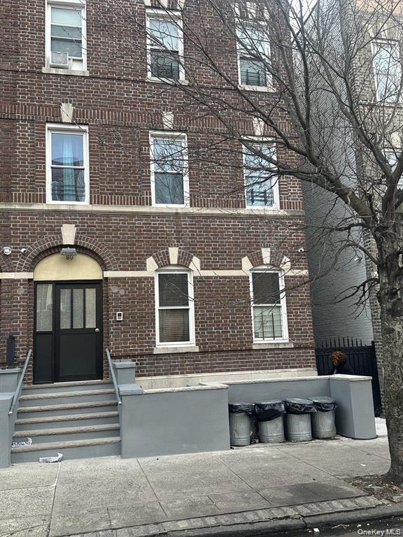 80 Elliott Avenue, Unit 3rd Floor