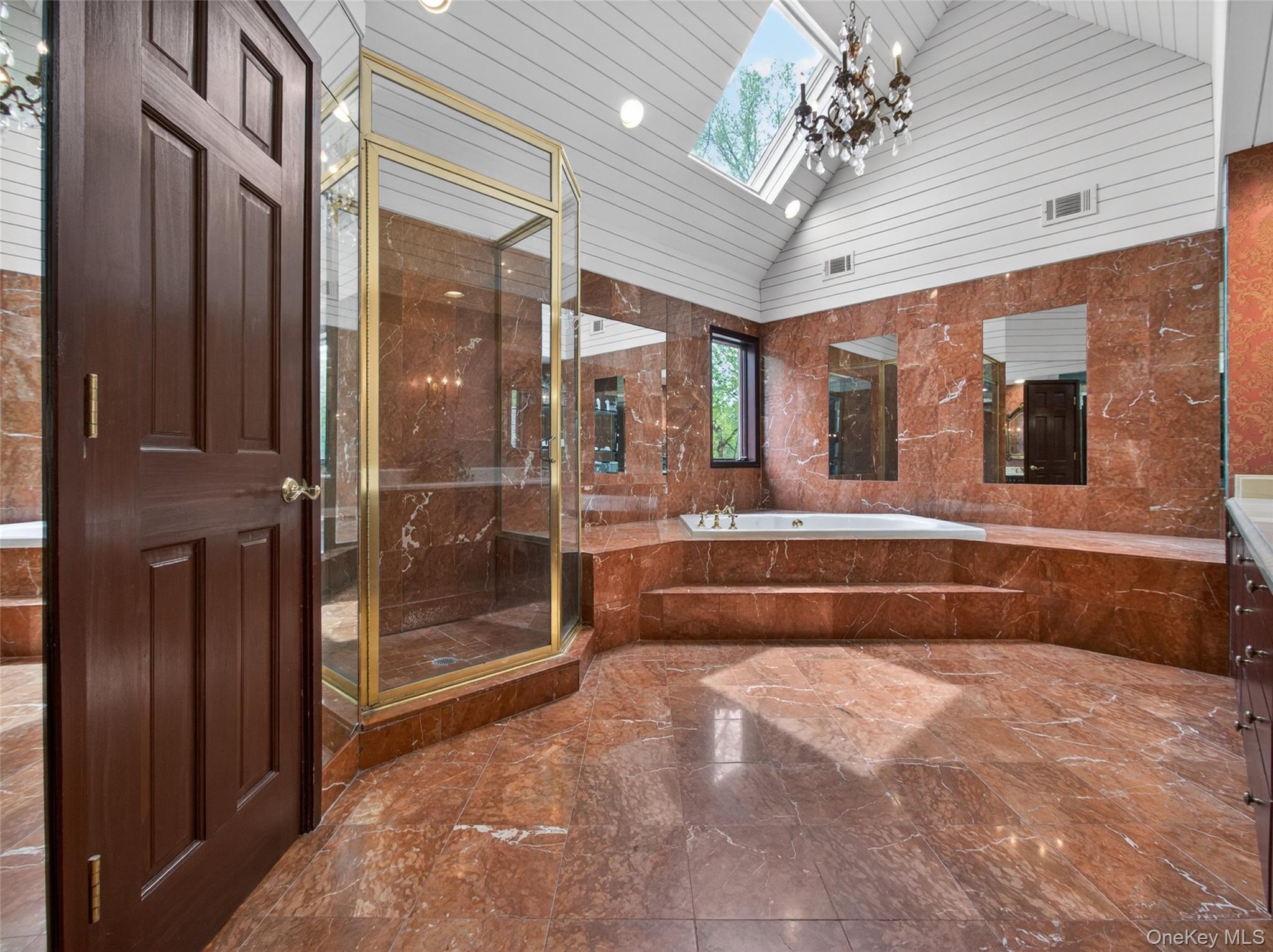 4 Abbey Road – For Sale photo 24