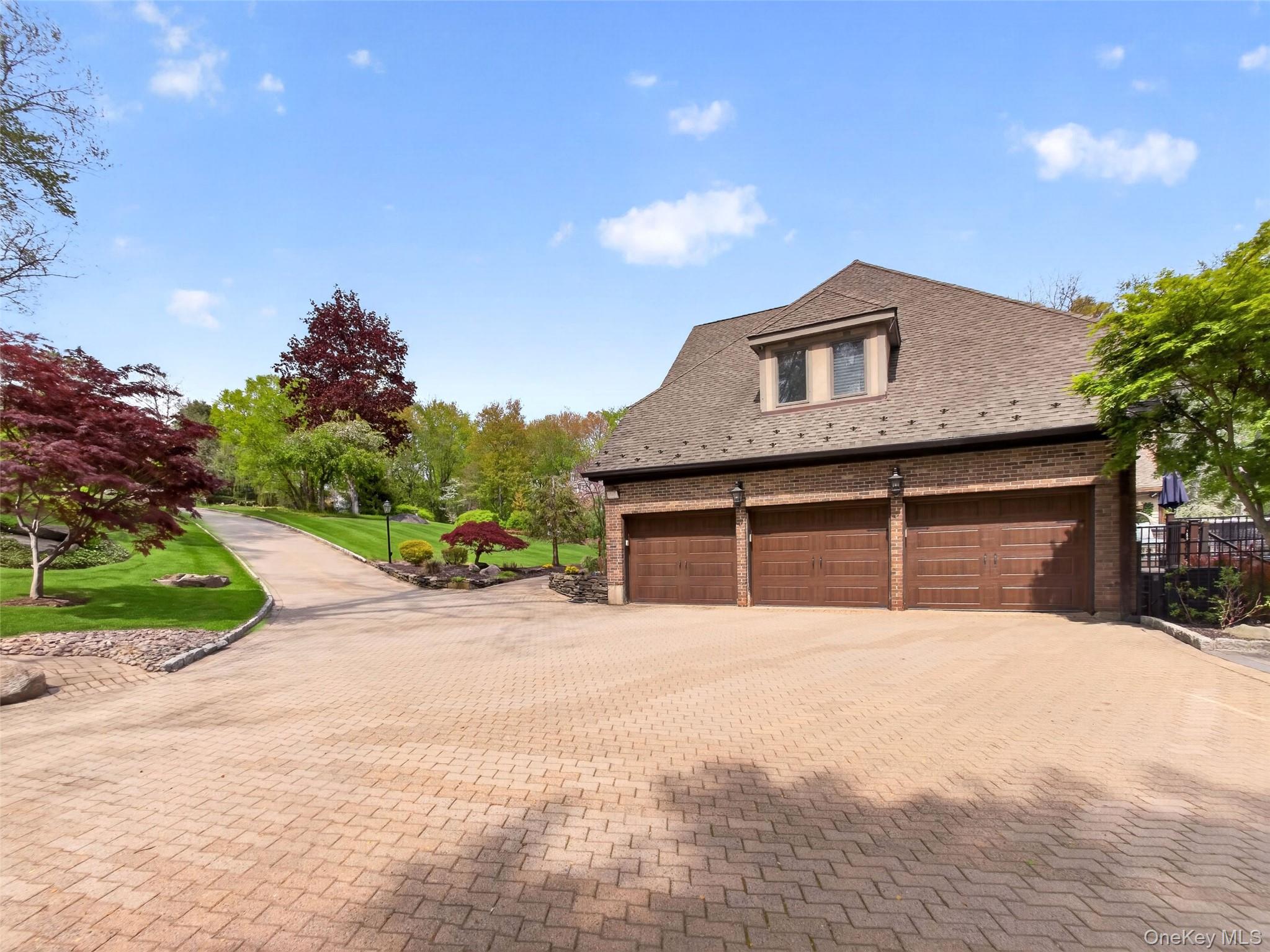 4 Abbey Road – For Sale photo 42